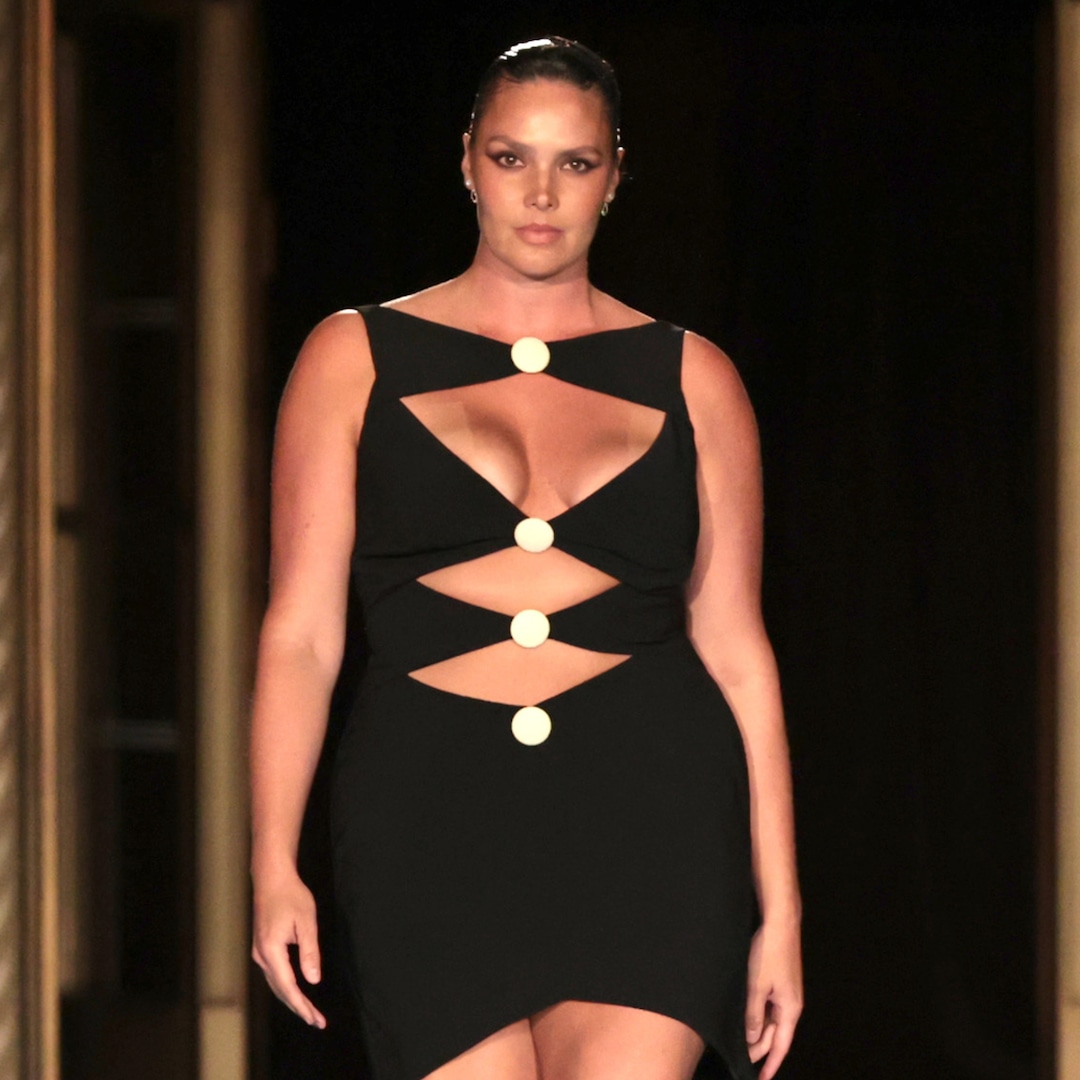 3mlbbwvev7m4em Christian Siriano Fashion Week 2022